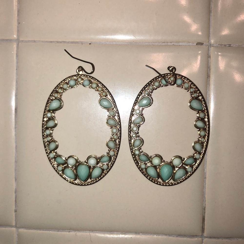 Dangle earrings